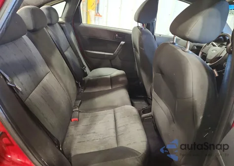 2010 Ford Focus Se z USA, uszkodzony, nr VIN 1FAHP3FN0AW227051